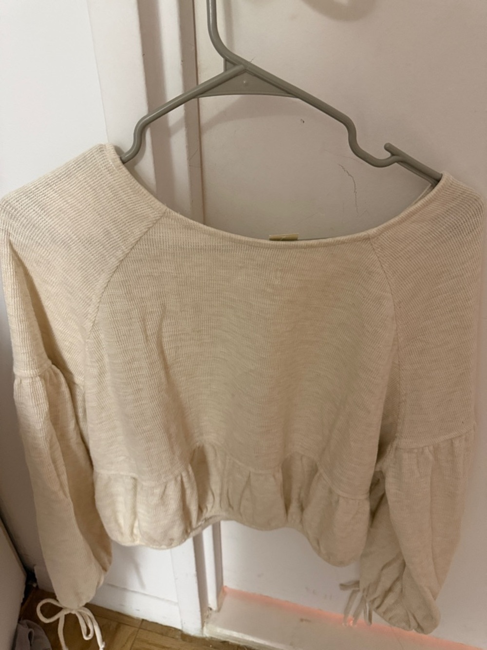 Aerie Women's Cream Waffle Ribbed Pullover Top - Picture 6 of 7